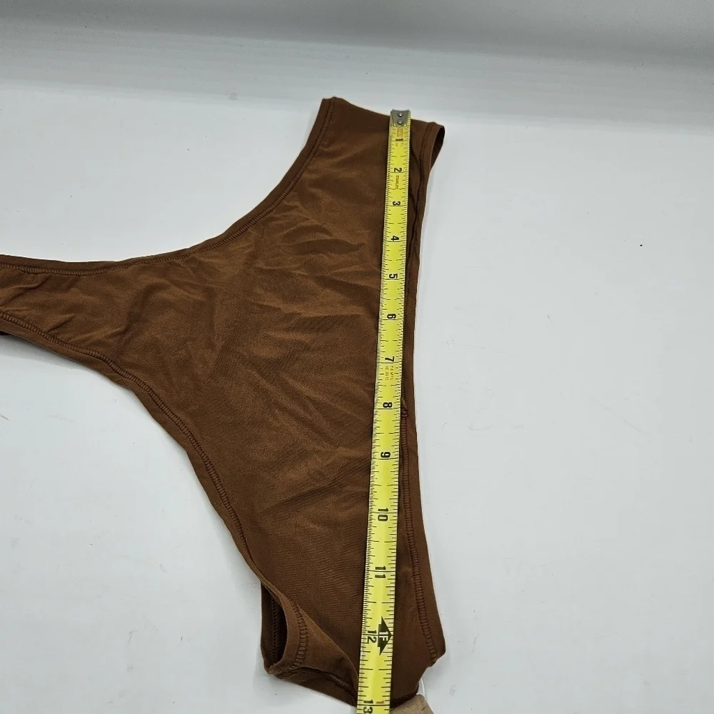 NWT Skims pn-thong copper size 3x